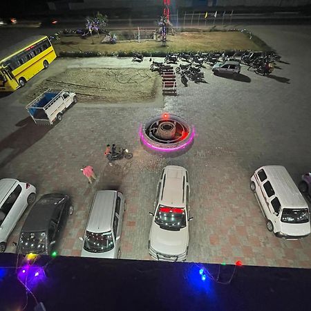 Kesar Hotel Viramgam エクステリア 写真