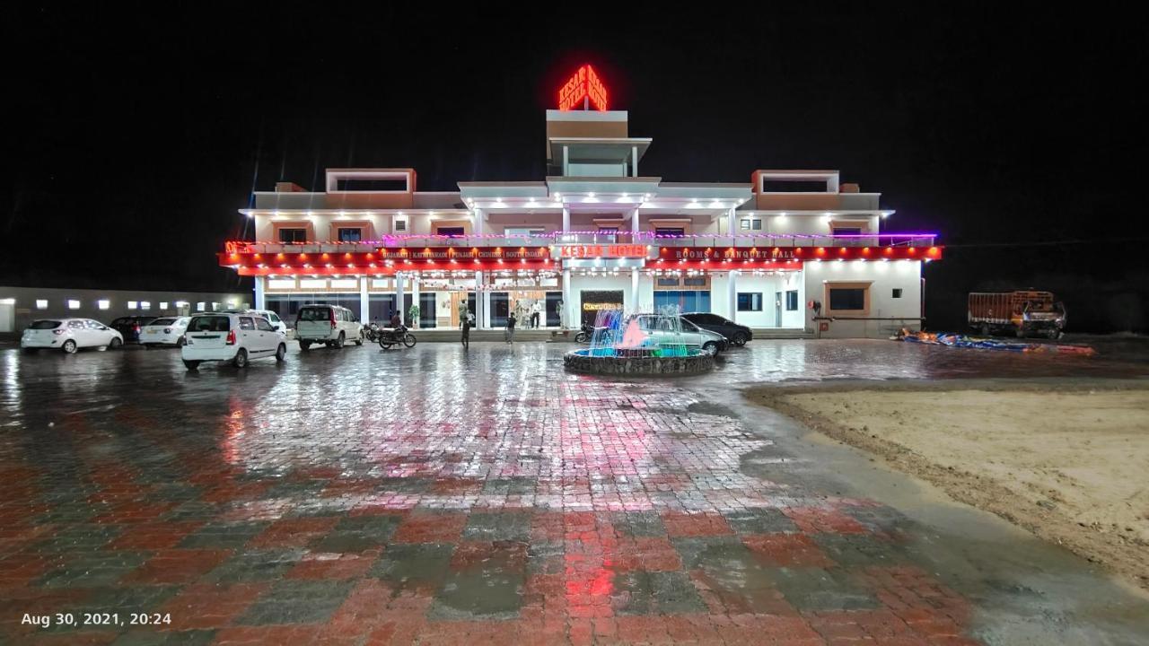 Kesar Hotel Viramgam エクステリア 写真