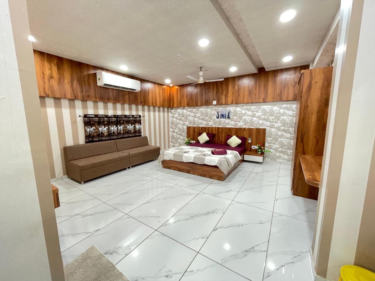 Kesar Hotel Viramgam エクステリア 写真