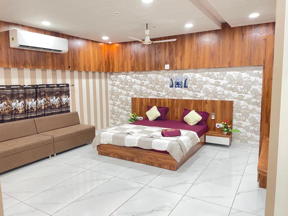 Kesar Hotel Viramgam エクステリア 写真